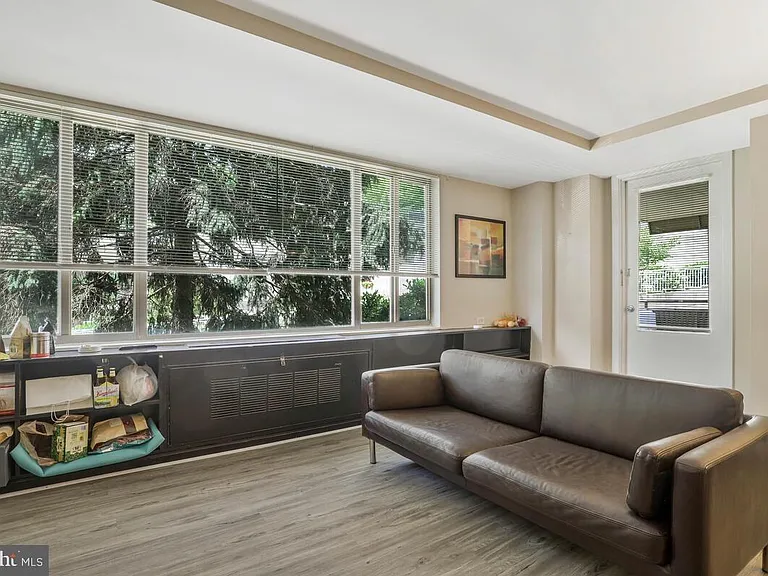 1121 Arlington Blvd #230 — Photo 2