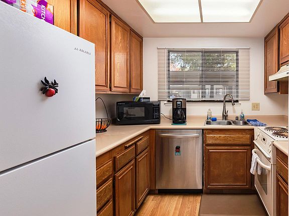 4th image of 1201 N Abbott Ave #1201