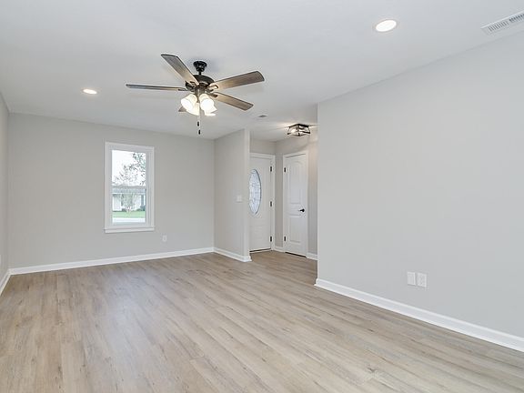 5th image of 4213 Beckmont Drive