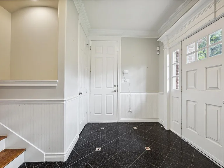 2943 Brompton Square Dr — Photo 3