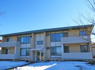 1521 Trailsway APT 4, Madison, WI 53704