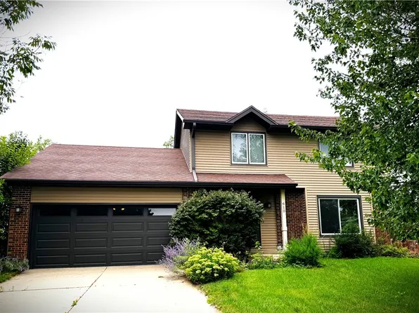610 NW Prairie Creek Dr, Grimes, IA 50111