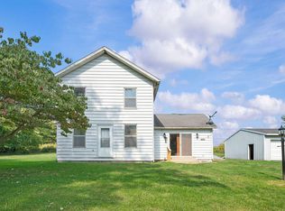 6105 Burrus Rd, Galien, MI 49113