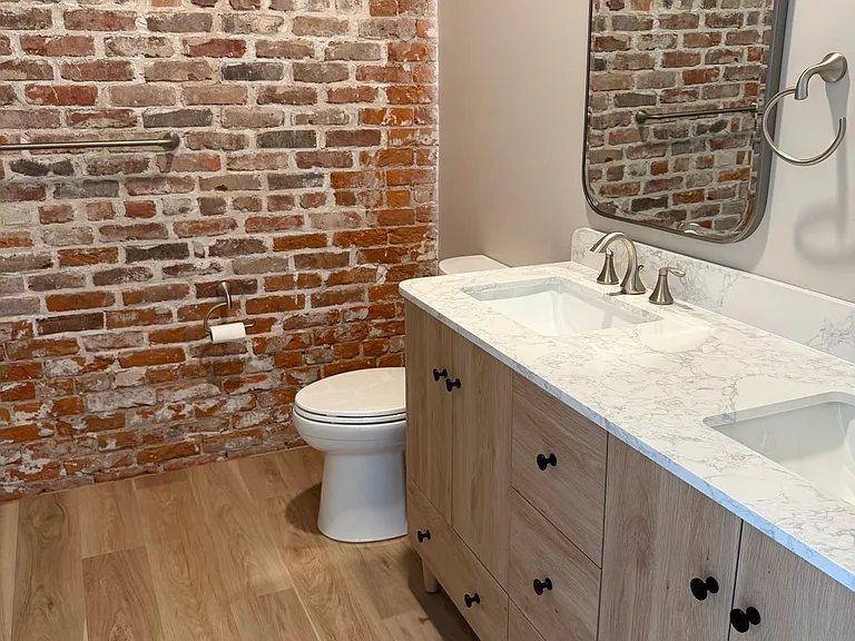 900 Central Ave #202 — Photo 13