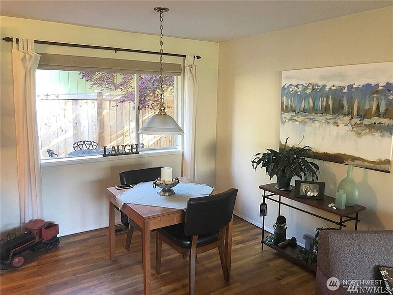 5th image of 21676 SE 269th Street