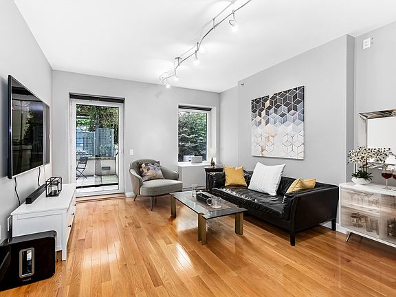 2nd image of 454 W 54th St APT 2K