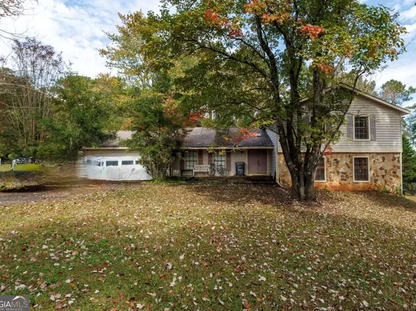 9825 Loblolly Ln, Roswell, GA 30075
