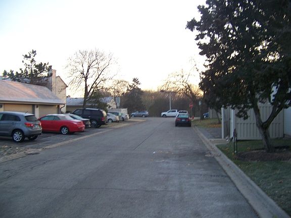 4th image of 1021 Emerald Dr