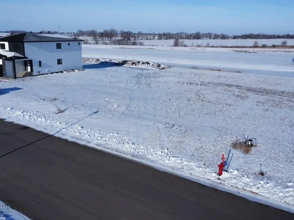 307 Audrey Dr, Mapleton, ND 58059