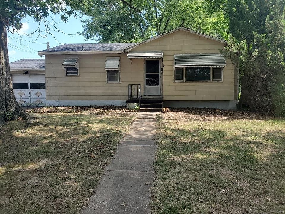 1st image of 120 S Missouri Ave