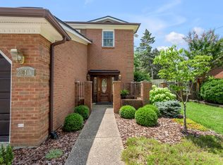 3504 Creekwood Dr #A, Lexington, KY 40502
