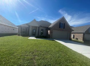181 Spring Grove Loop, Thibodaux, LA 70301