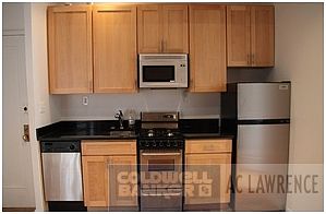 3rd image of 427 E 73rd St APT 3D