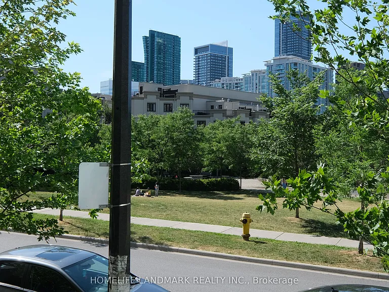 100 Harrison Garden Blvd #L19 — Photo 12