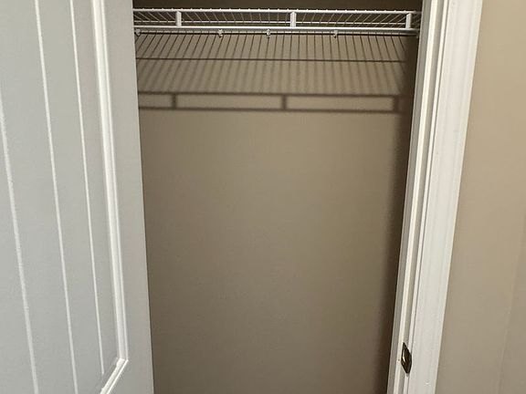 3rd image of 211 Mountaindale Dr Lot 206