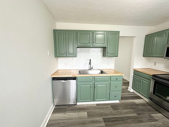 4th image of 230 Bronze Leaf Dr