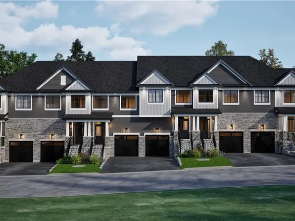11 Creek Ave #40, Caledonia, ON N3W 1E4