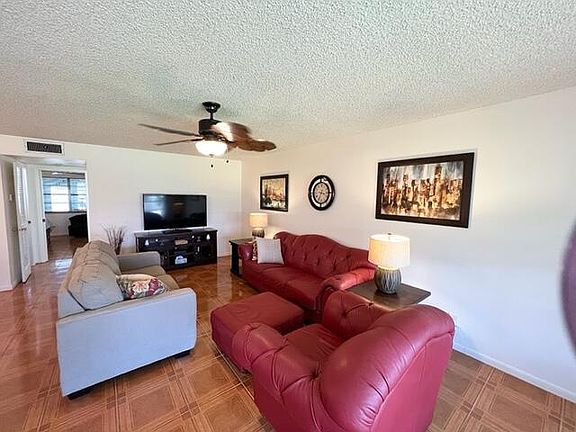 5th image of 3250 Park Ln APT C