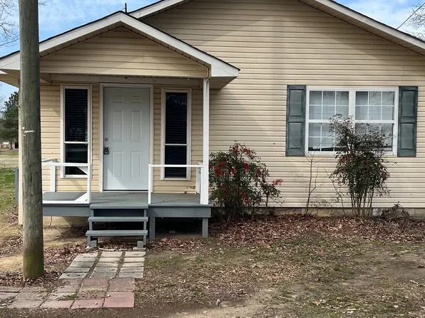 979 Dowdey Rd APT A, Jasper, AL 35504