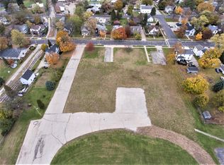 2043 Division St, East Troy, WI 53120