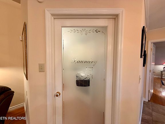 33rd image of 630 Kenny Brook Ln