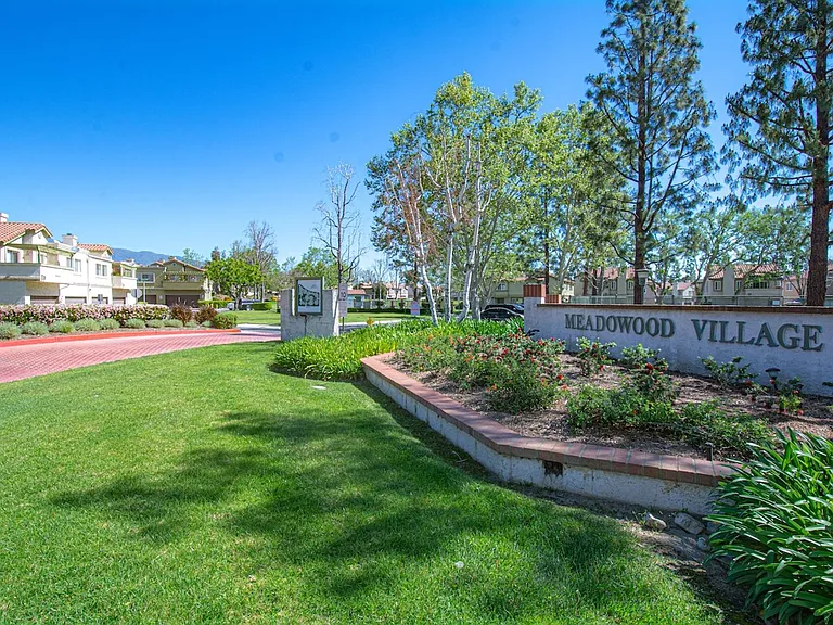8408 Spring Desert Pl #G — Photo 31