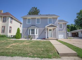 2209 9th St, Monroe, WI 53566