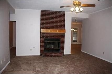 2nd image of 3113 Manorwood Dr