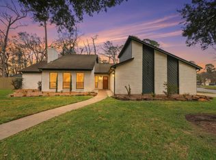 16202 Sting Ray Dr, Crosby, TX 77532