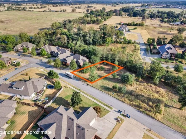 6404 SW Fair View Blvd #24, Bentonville, AR 72713