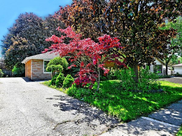 6 Raylawn Cres, Halton Hills, ON L7G 4M5