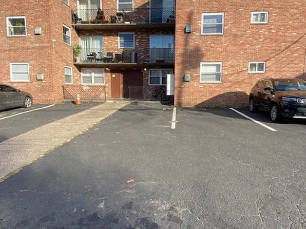 557 E 28th St APT 3A, Paterson, NJ 07514