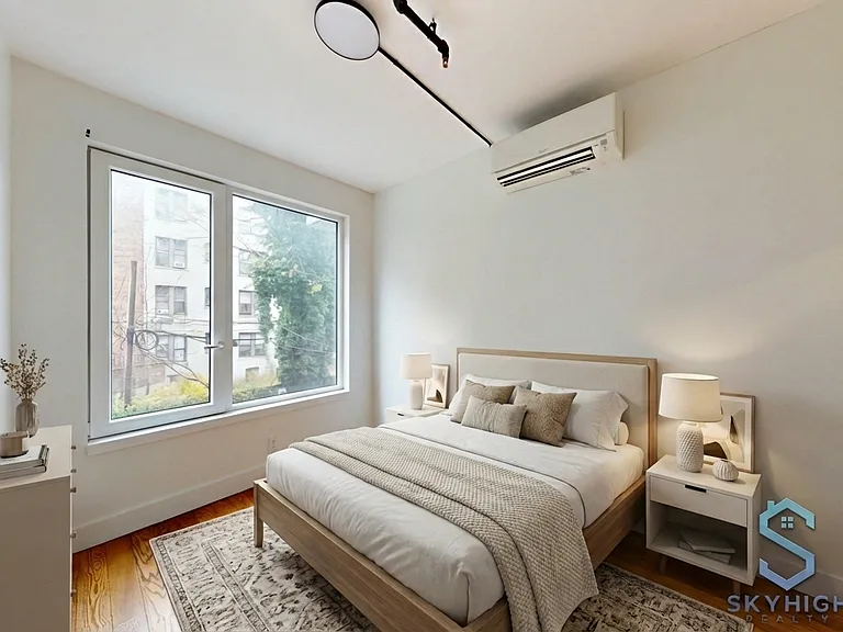 1801 Ocean Ave #3L — Photo 2