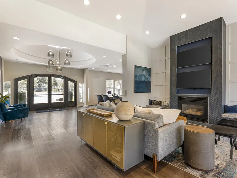 The clubhouse entry is conveniently located next to the leasing office, making it easy for residents and guests to get quick answers to any questions at Ascent at the Galleria.