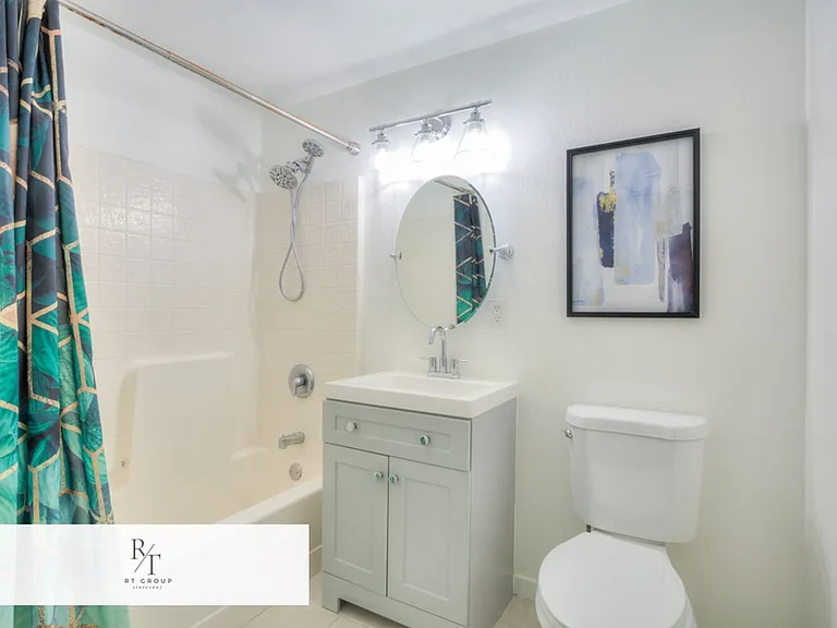 580 W Main St #302 — Photo 30
