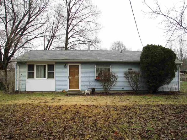 54136 B Dr, Elkhart, IN 46514