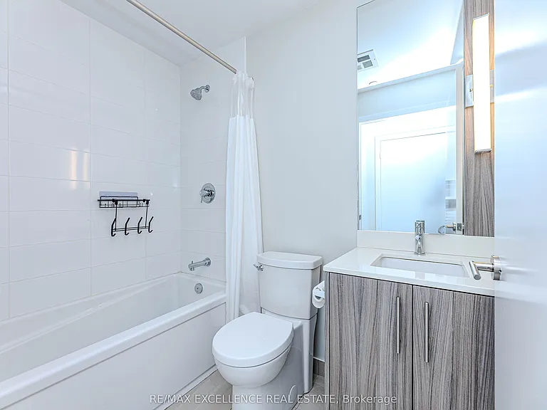 215 Veterans Dr #1008S — Photo 26