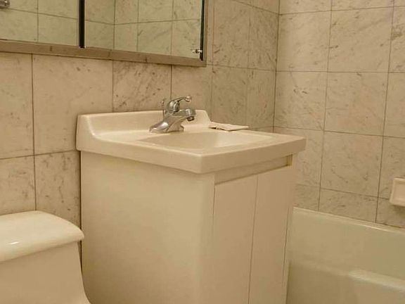 4th image of 400 E 54th St APT 20H