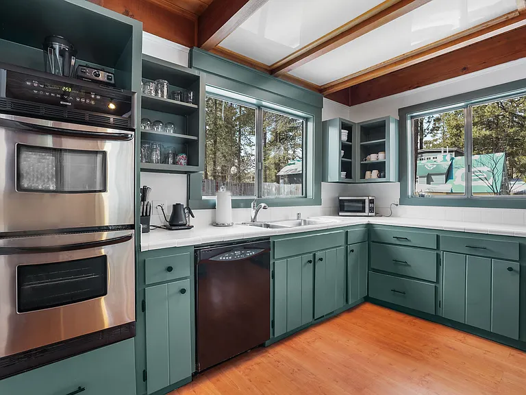 10115 Vista Ave — Photo 17