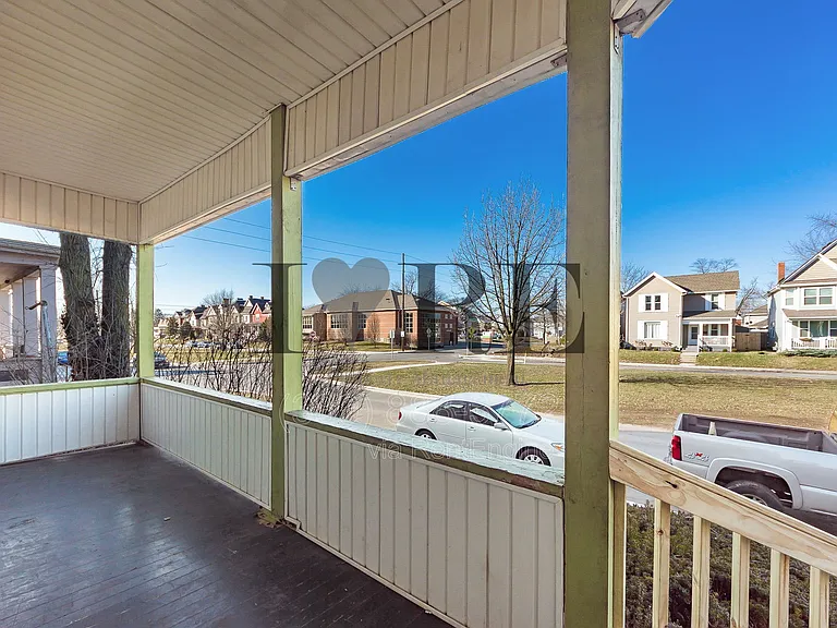158 Dakota Ave — Photo 9