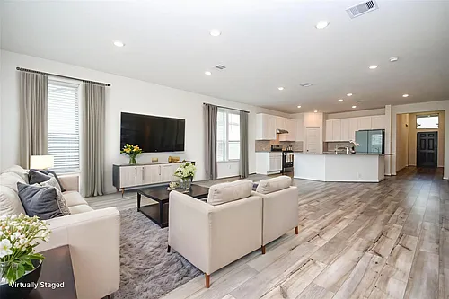 3043 Kastania Ln Photo 1