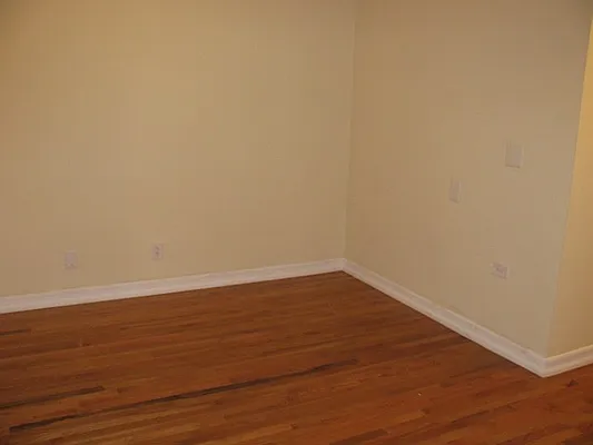 Rented by PMG Real Estate  | media 19