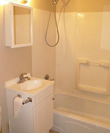 2nd image of 735 May St #A