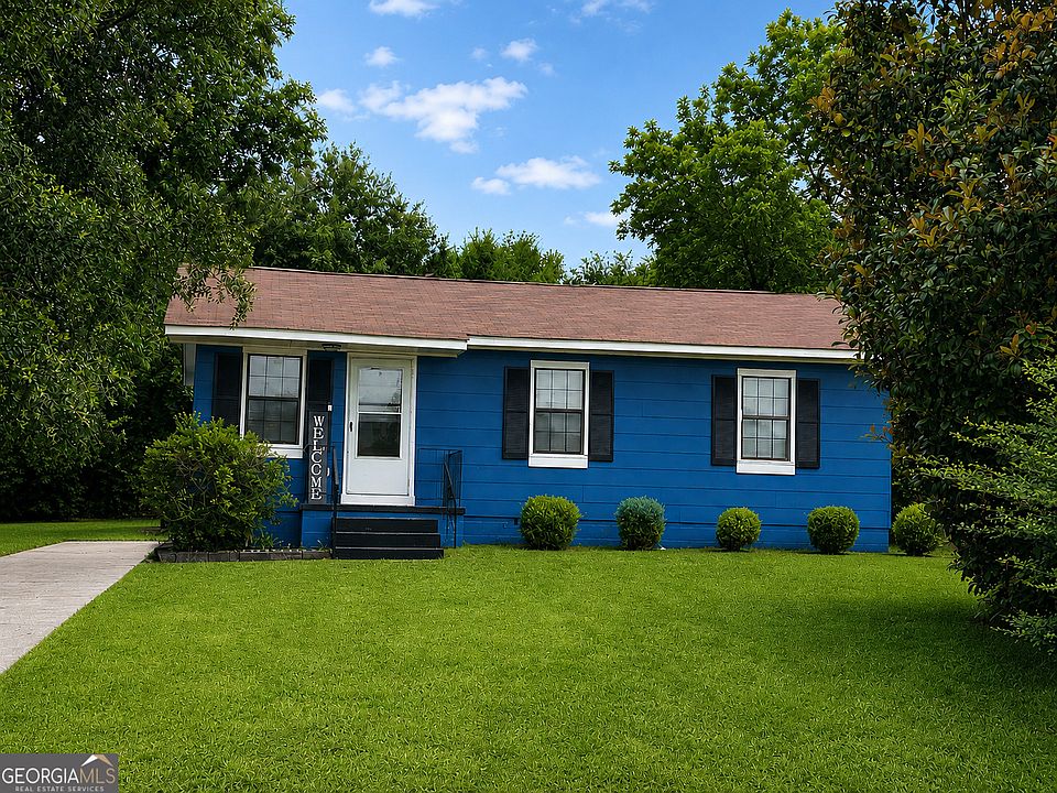 1st image of 618 Marcus St