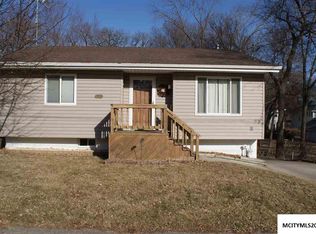 662 1st St SE, Mason City, IA 50401