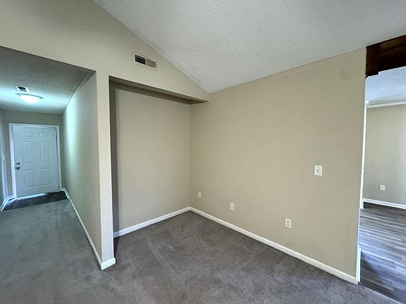 3rd image of 224 Woodward Blvd
