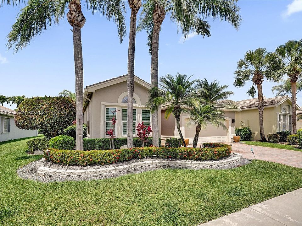 1st image of 8257 La Jolla Vista Ln