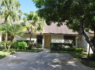 706 Saint Giles Ct, Palm Beach Gardens, FL 33418