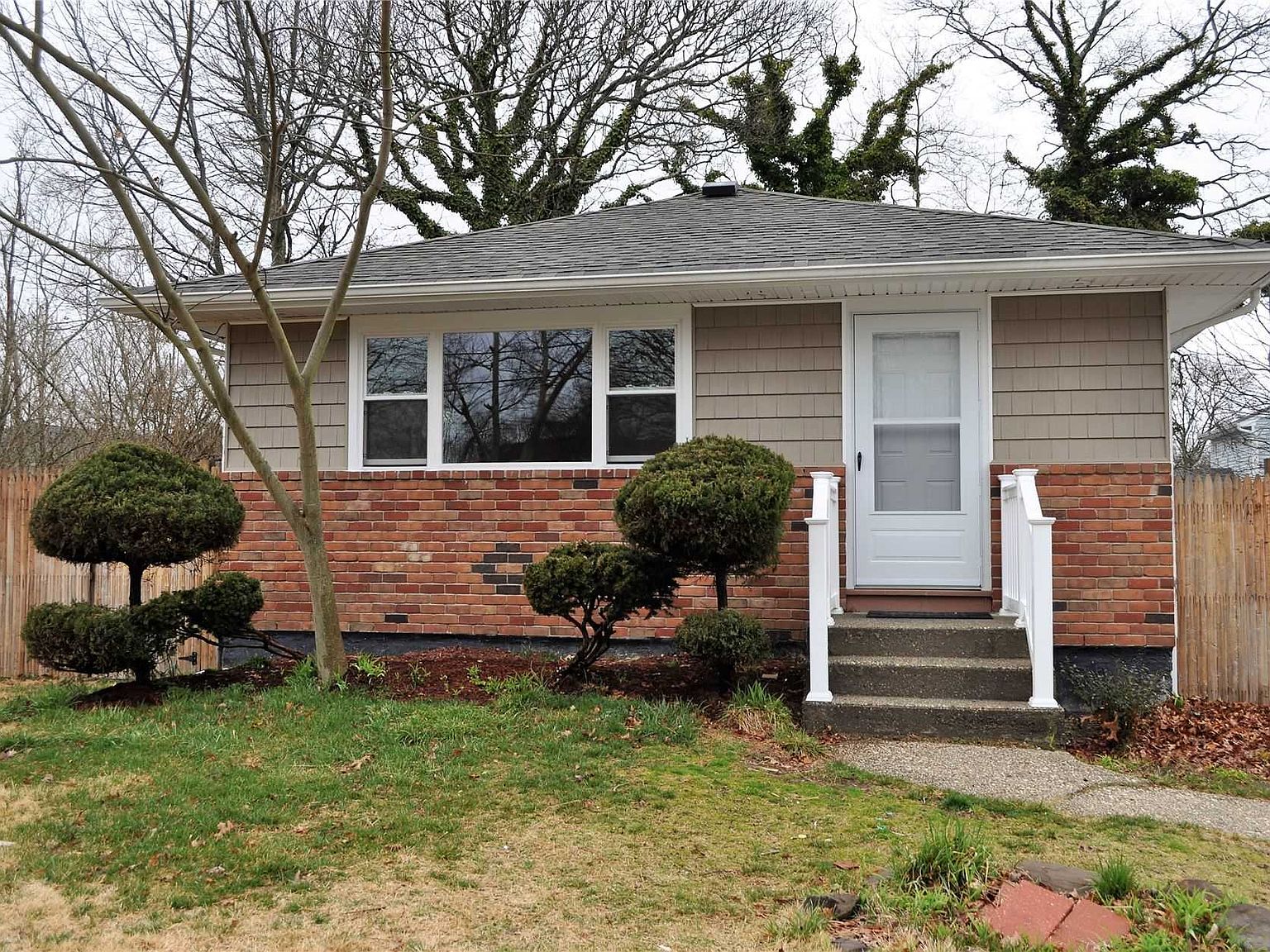 13 Wellwood Dr, Shirley, NY 11967 Zillow