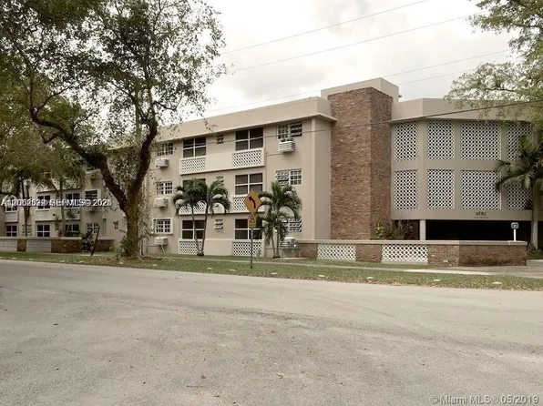 6580 Santona St, Coral Gables, FL
